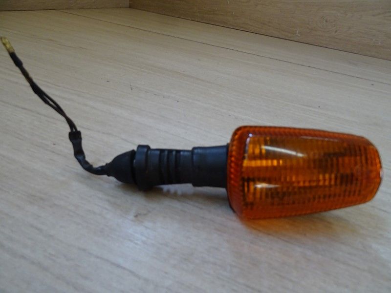 Clignotant arrière droit Yamaha 900 XJS Diversion 1995/2001