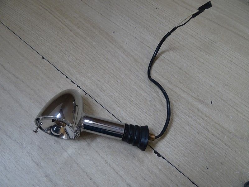 Clignotant avant droit Triumph 900 Thruxtion EFI 2004/2015 (T2246460)