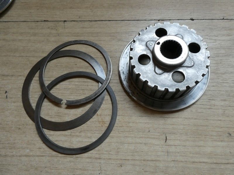 Noix d'embrayage Honda CB350 Four 1972/1974