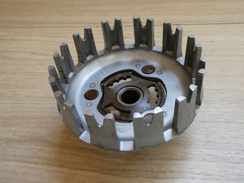Cloche d'embrayage Yamaha 750 XS 1T5 1977/1979