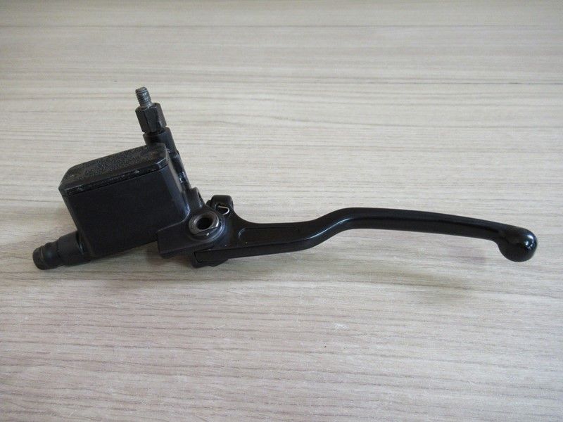 Maître-cylindre d'embrayage Ducati 695 Monster 2006-2008