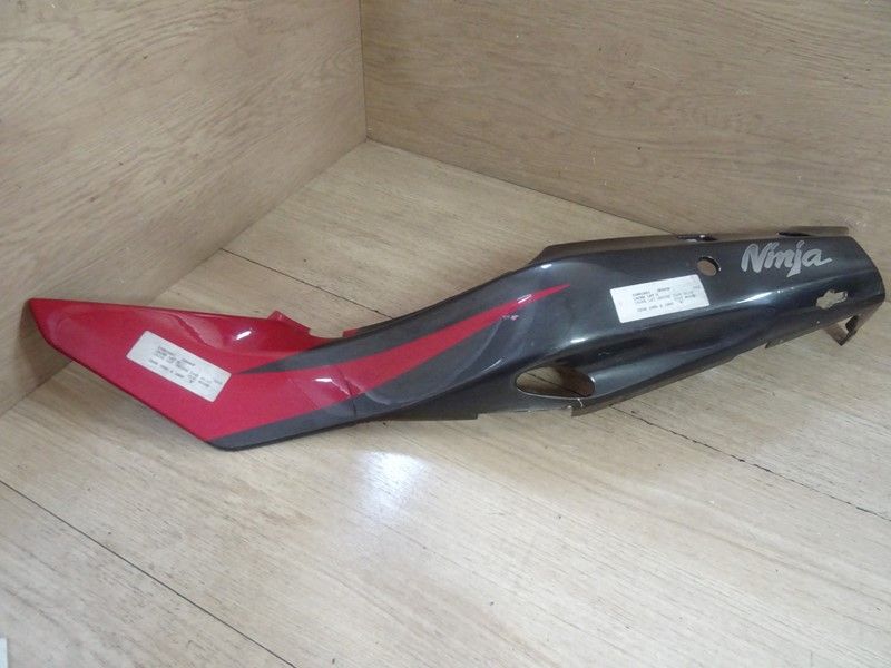 Coque Arriere Gauche Kawasaki ZX6R type ZX600F 1995/1997  (36001-1540)