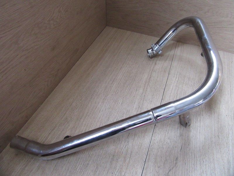 Coude d'échappement droit Triumph 900 Thruxton 2008-2009