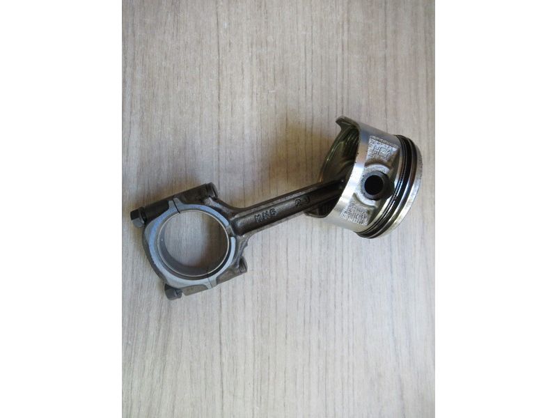 Bielle avec piston HONDA GL 1500 F6C Valkyrie SC34 1997/2002
