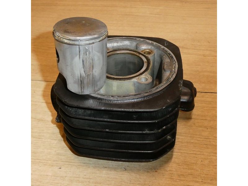 Ensemble cylindre piston Fantic 125 HP1 1985 à 1987