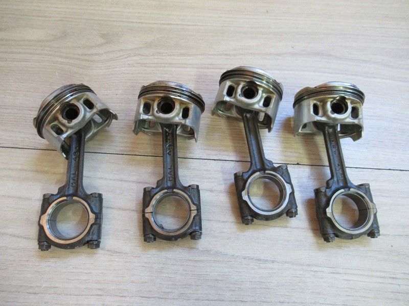 Bielles et pistons Honda CB 600 F Hornet 1998-2001