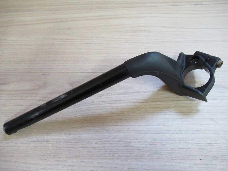 Demi guidon droit Triumph 1200 Trophy 1996-2003
