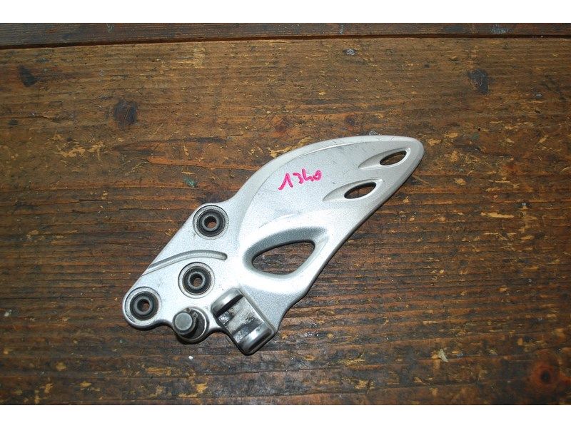 Platine gauche Suzuki 1340 GSXR Hayabusa à partir de 2008