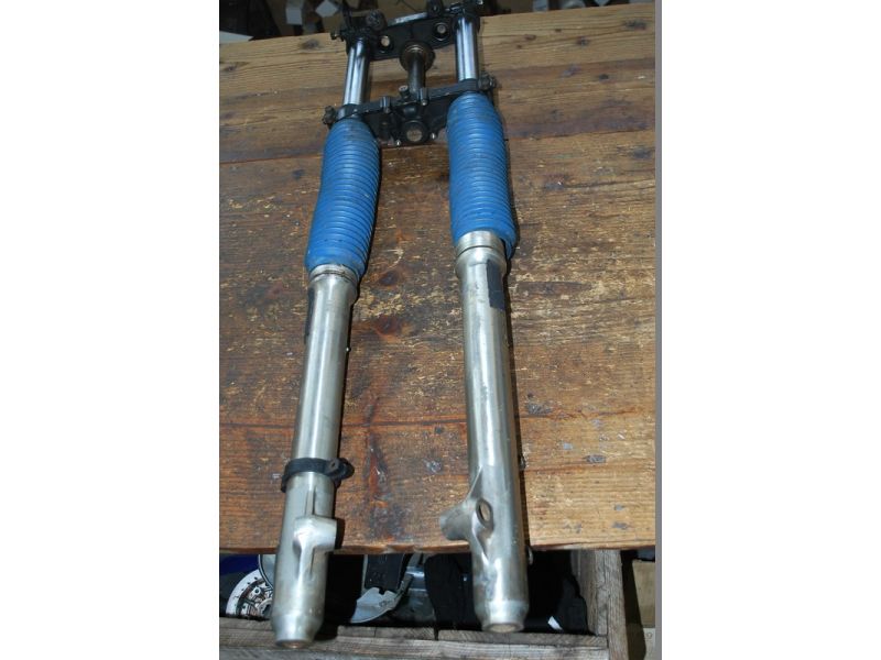 Fourche Suzuki 600 DR (SN41A)