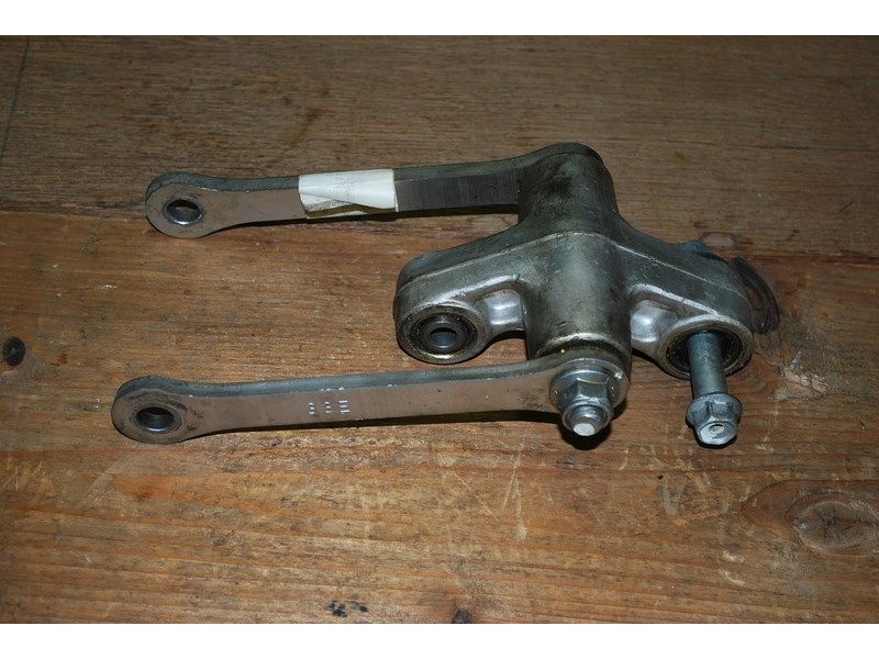 Jeu de biellettes de suspension Suzuki 750 GSXR 1996-97 (GR7DD)