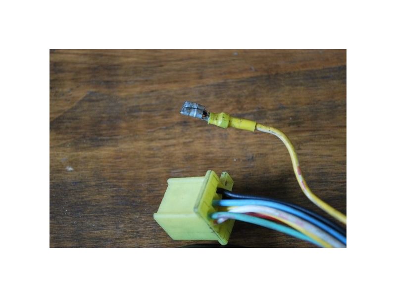 Comodo gauche Suzuki 500 GSE 1989-1996 (GM51A)