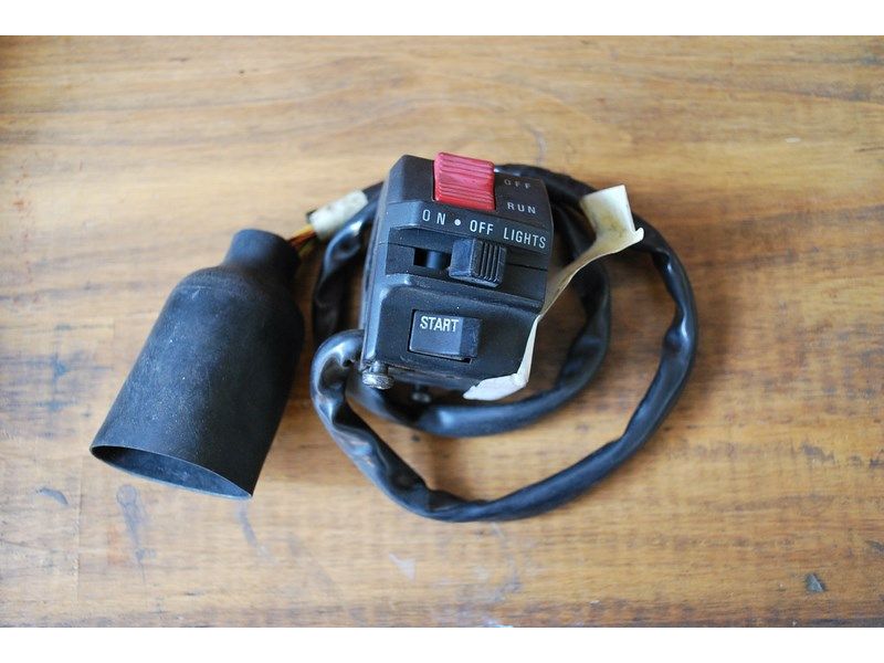 Comodo droit Suzuki 1100 GSXF 1988-1993 (GV72C)