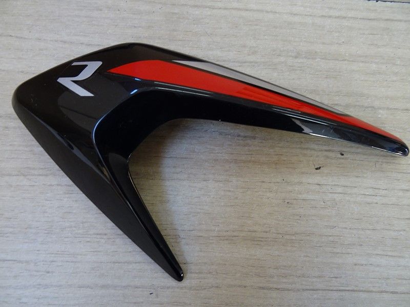 Ecope avant droite Triumph 765 Street Triple R 2020 (T2316005)