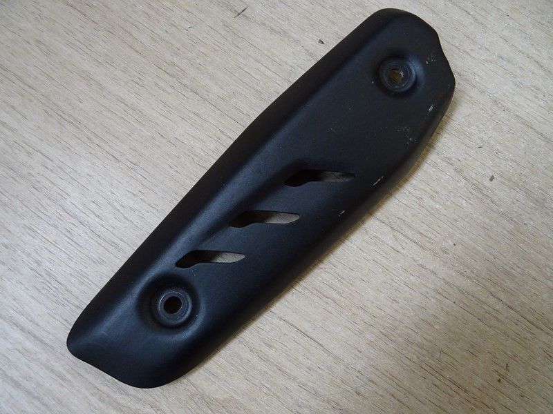 Ecope gauche de radiateur  Triumph 765 Street Triple 2017/2019