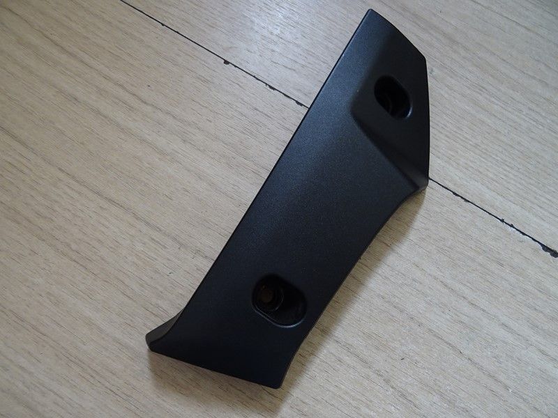 Ecope de radiateur gauche  Suzuki 600 GSR 2006/2010 (17762-44G0)
