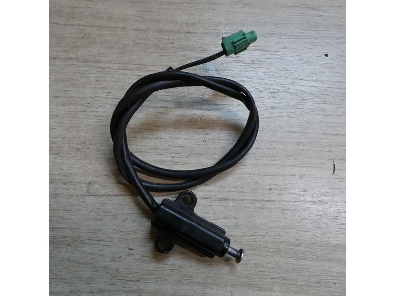 Contacteur de béquille Suzuki GSF 600 Bandit 2000/2004 JS1A8