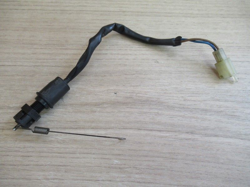 Contacteur de stop arrière Kawasaki ZZR 1400 2006-2011