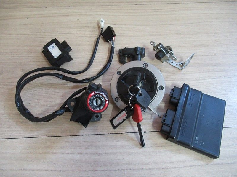 Jeu de serrure et CDI Kawasaki ZZR 1400 2006-2011
