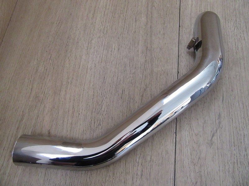 Enjoliveur coude arrière Harley Davidson XL 1200 ou 883 Sportster 2004-2013