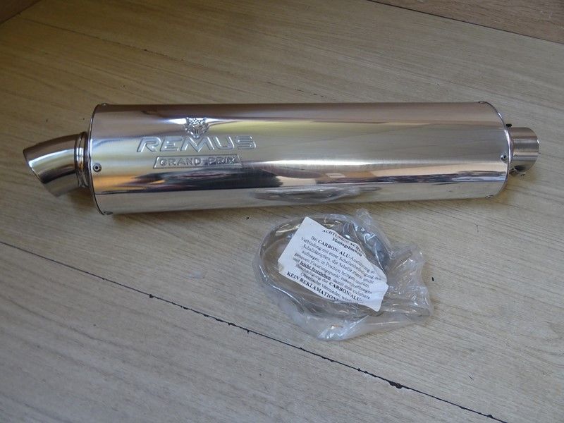 Silencieux non homologué REMUS Grand Prix Carbone TRIUMPH SPEED TRIPLE 955 T509 1998/2001 (3403916097)