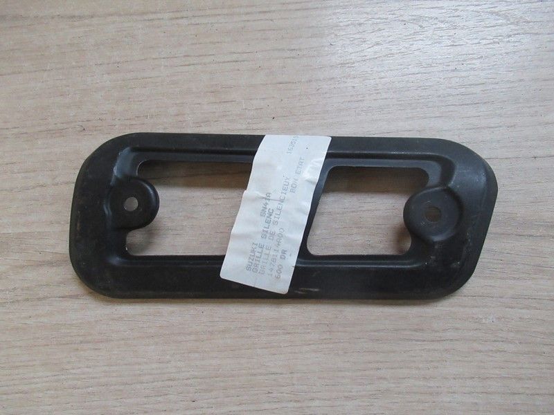 Grille de silencieux SUZUKI DR 600 SN41A 1985/1989