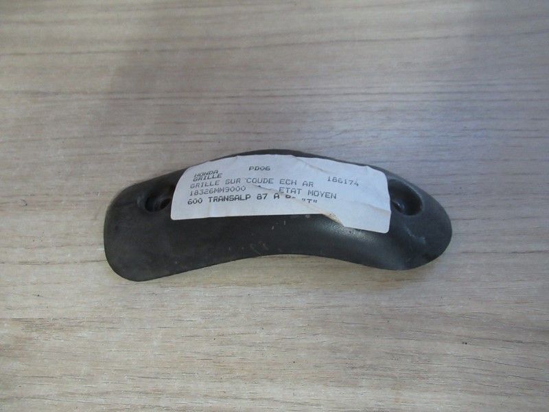 Protection coude d'échappement arrière HONDA XLV 600 Transalp 1987/1994 PD06
