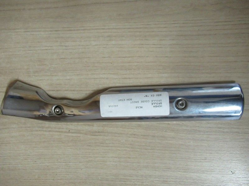 Cache raccord échappement droit  HONDA CXE 650 RC12 1983/1987