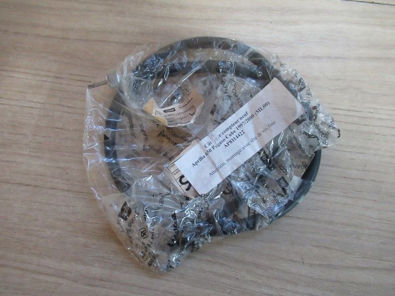Câble de compteur neuf APRILIA 650 PEGASO Cube ML00 1997/2000