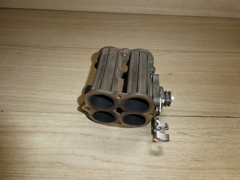 Boitier de valve Honda 954 CBR SC50 2002/2003