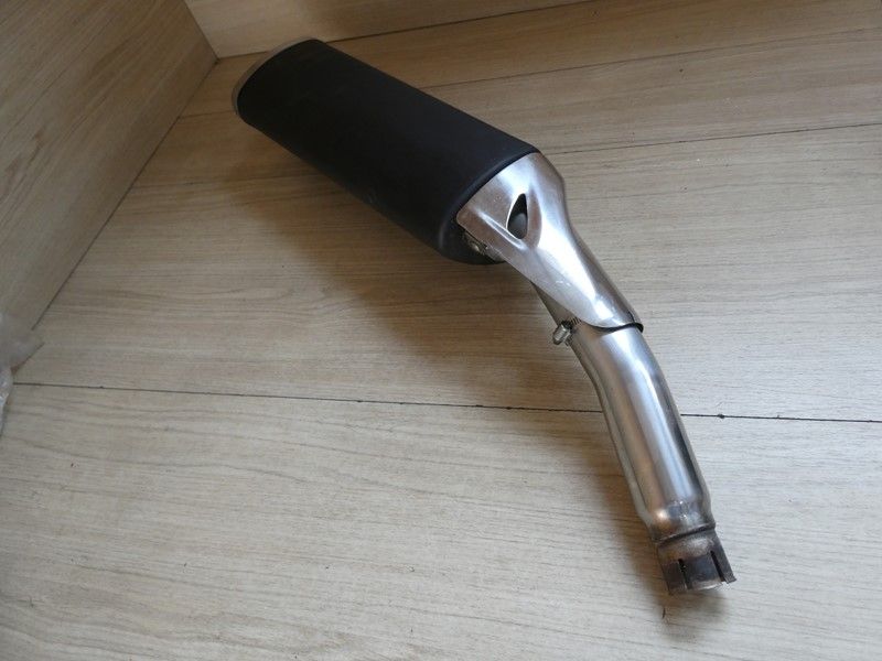 Silencieux d'échappement droit Suzuki 1300 GSXR 2008/2013 CH135