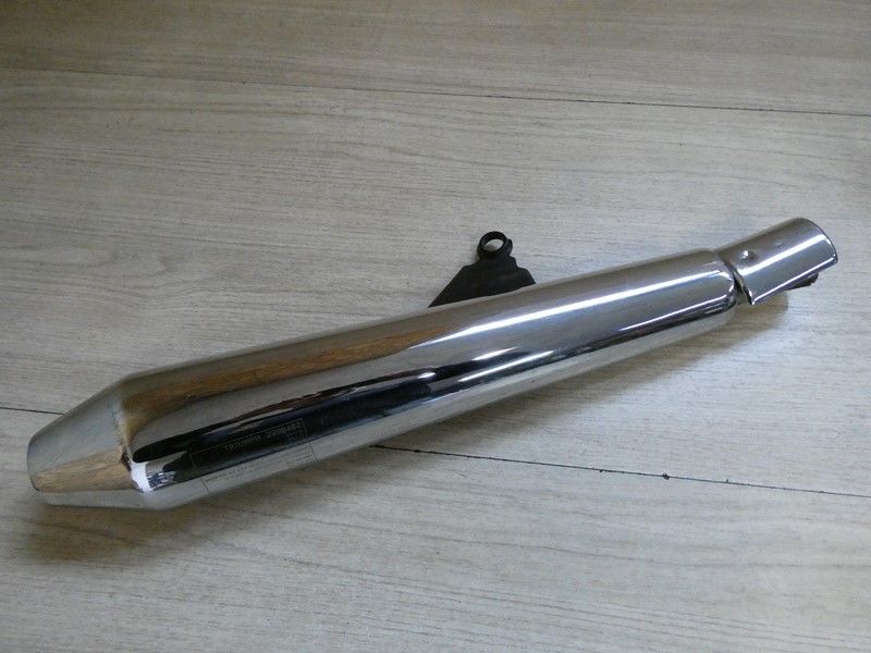 Silencieux d'échappement droit Triumph T100 Bonneville EFI 2008/2016