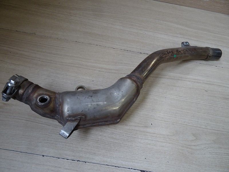 Tube intermédiaire avec cata Suzuki 600 GSR 2006/2011