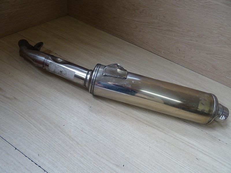 Silencieux gauche d'échappement d'origine Suzuki 1100 GSXR type GV73D 1989/1992