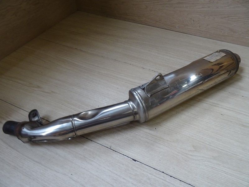 Silencieux gauche d'échappement d'origine Suzuki 1100 GSXR type GV73D 1989/1992