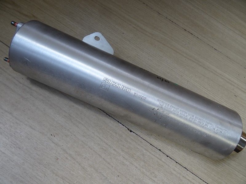 Silencieux gauche d'échappement d'origine Suzuki 1300 GSXR Hayabusa Type A1111 2004/2007