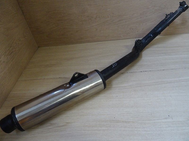 Silencieux droit d'échappement d'origine Suzuki 750 GSXR type GR77B 1989 (17C1)