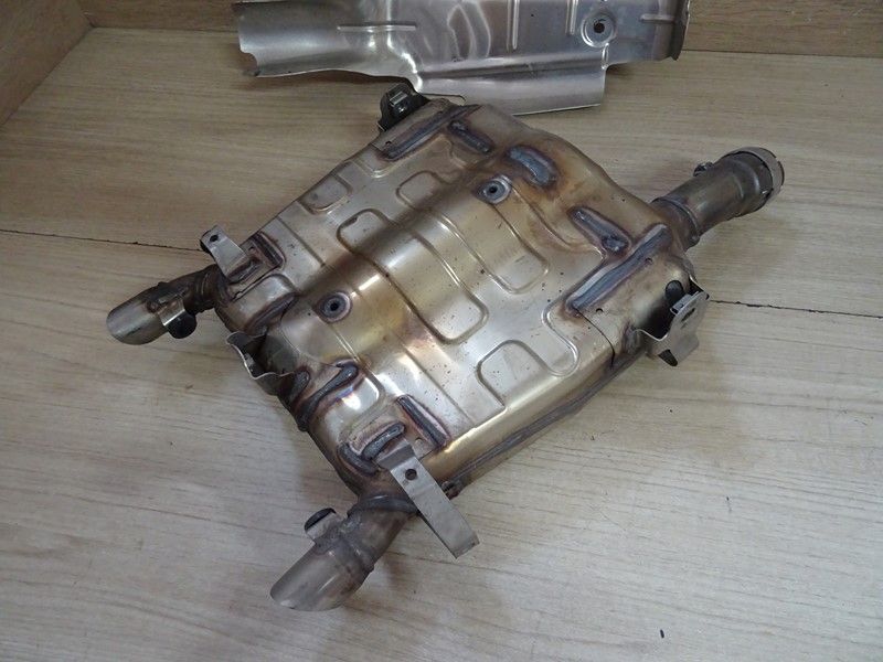Silencieux d'échappement d'origine Suzuki 600 GSR type B9111/B9211 2006/2010 (44G0)