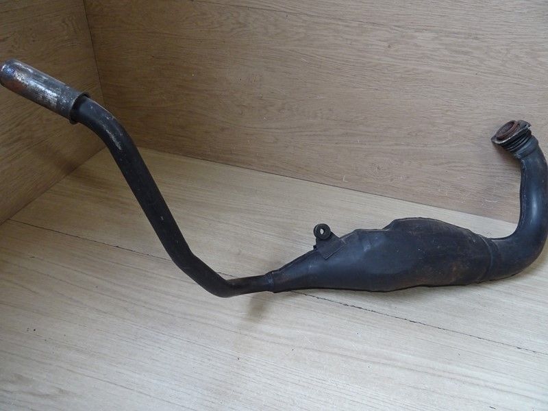 Pot d'échappement d'origine cylindre gauche Suzuki 
250 RGV type VJ22A 1991/1996