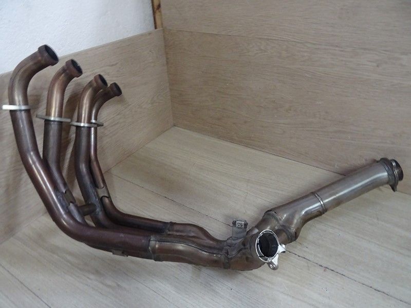 Collecteur d'échappement d'origine Suzuki 1100 GSXR type GU75D 1993/1996 (46E5A)