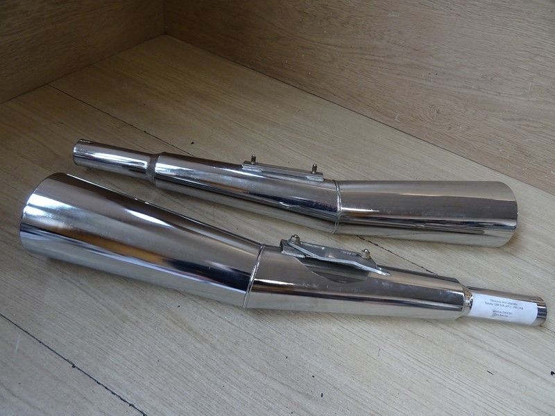 Paire de silencieux adaptables Marving Honda CB 750 K type RC01 1979/1982 // 
CB 900 F Bol d'Or type SC01 1979/1983