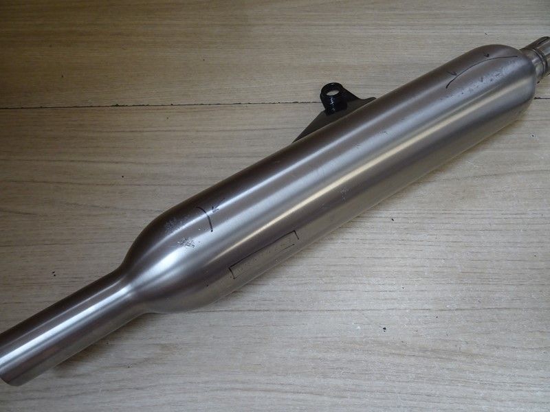 Silencieux droit d'origine Triumph 
1200 Bonneville T100 2016/-