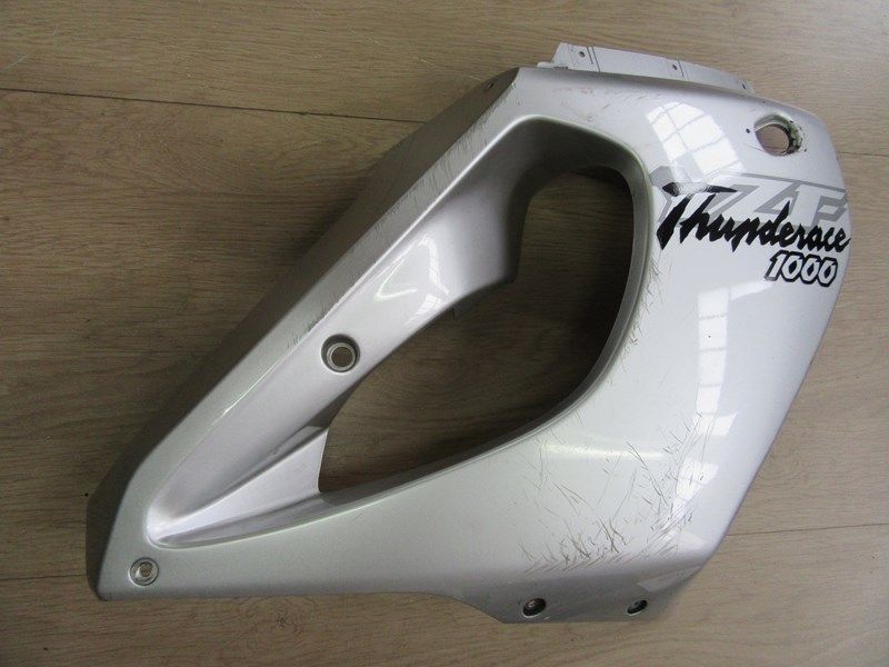Flanc droit Yamaha 1000 YZF 1996/2000 (4SV-28350)
