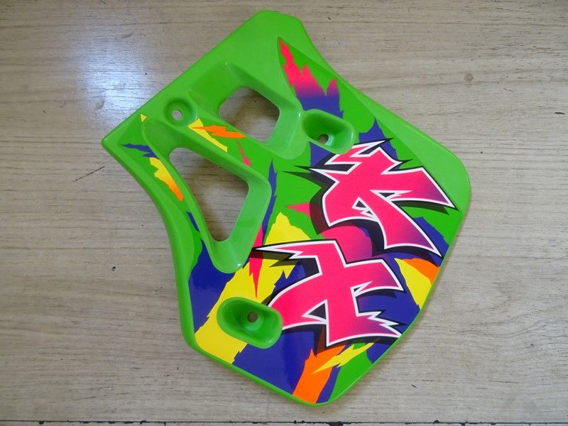 Ecope droite Kawasaki 500 KX 1983/2004 (49089-1088)