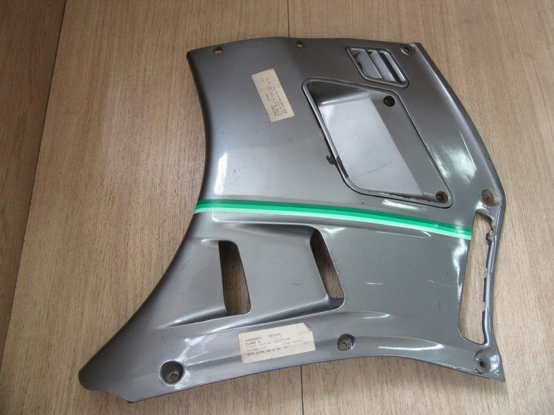 Flanc gauche Kawasaki 1000 GTR 1988-1991