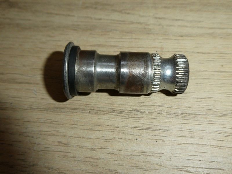 Pivot pédale de frein Honda 125 XLR JD16A 1993/1999