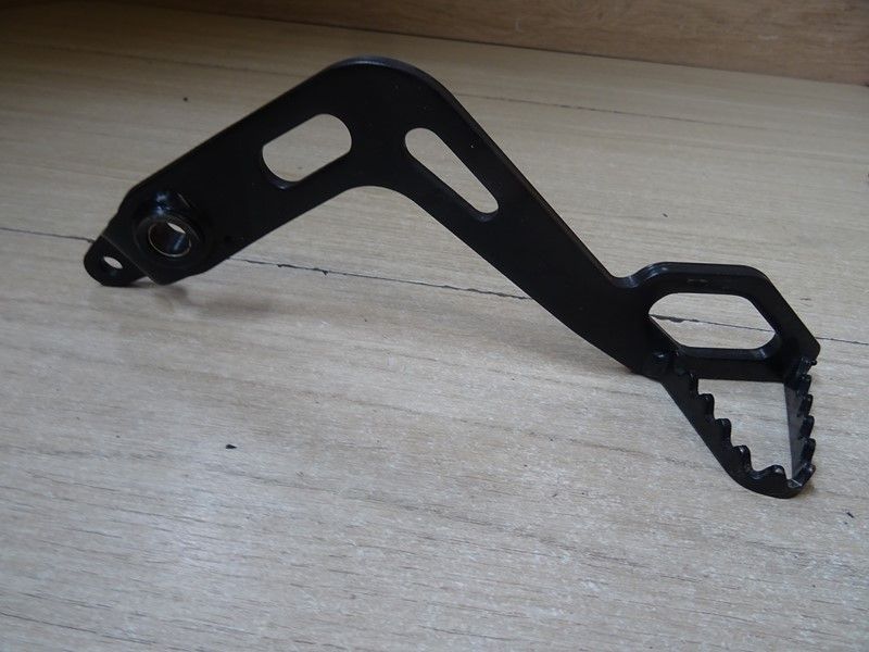 Pédale de frein Triumph 900 TIGER 2020/-