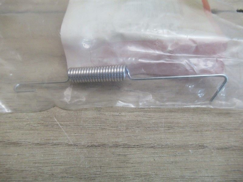 Ressort de contacteur de stop Honda CB 500 1994-2003 (35357-124-000)