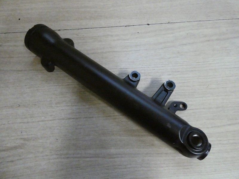 Fourreau de fourche gauche Triumph 1200 Bobber black 2017/2019