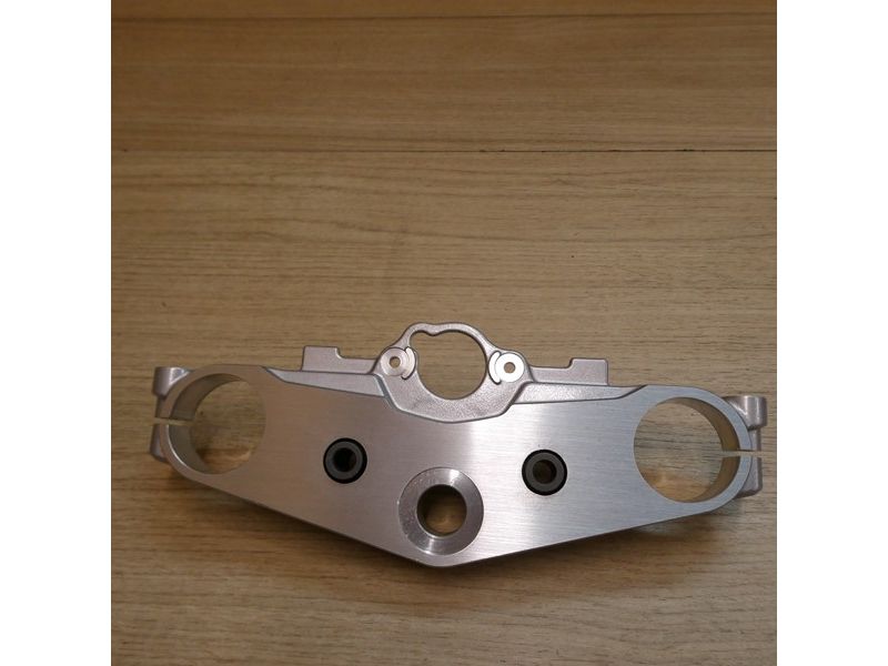 Té de fourche supérieur Suzuki 1400 GSX 2002 à 2004