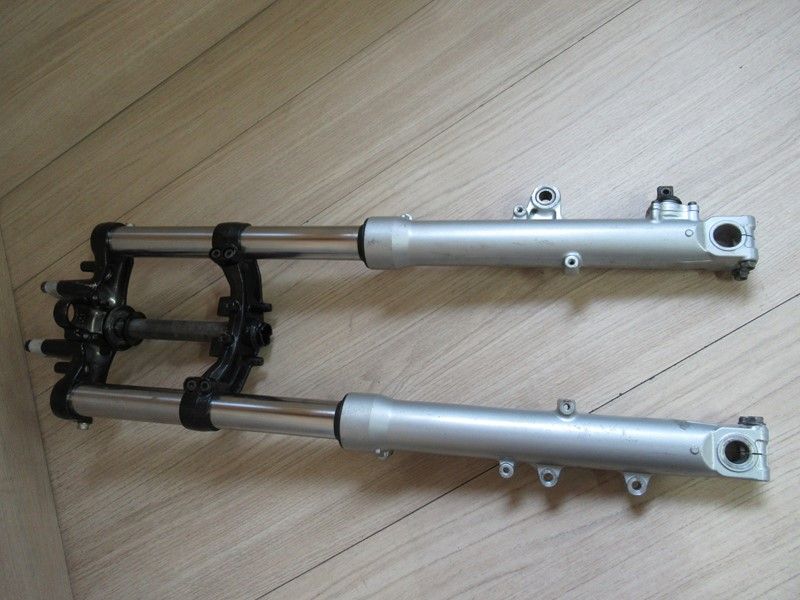 Fourche complète Honda PC800 1989-1993
